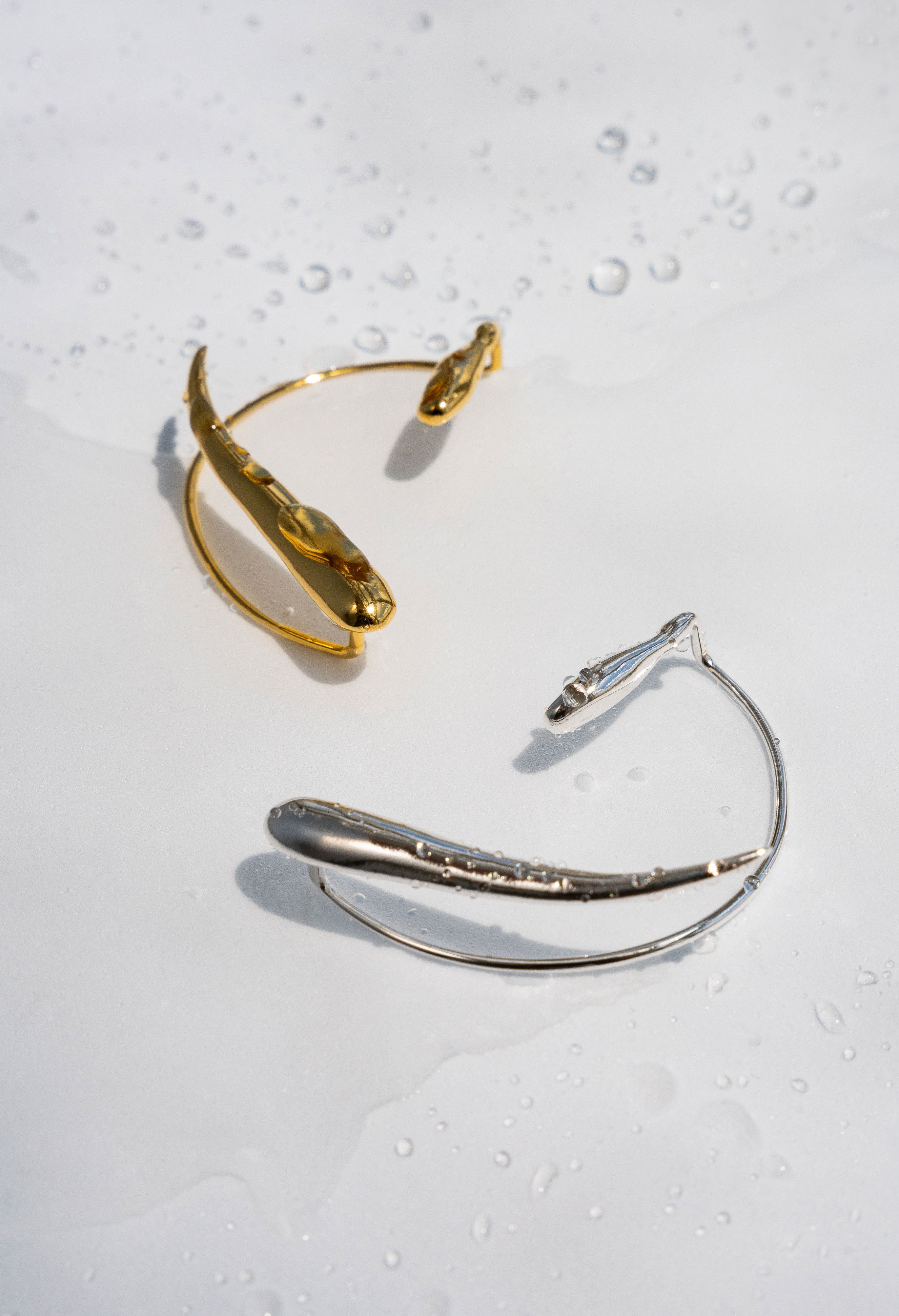 SALTED DROPS EARCUFF